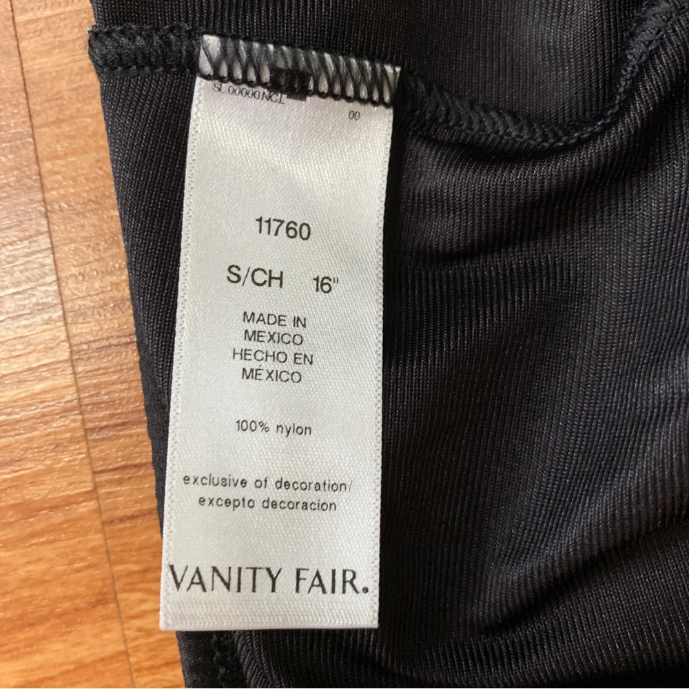 3/$20 Vanity Fair 16” black half slip - Picture 2 of 3